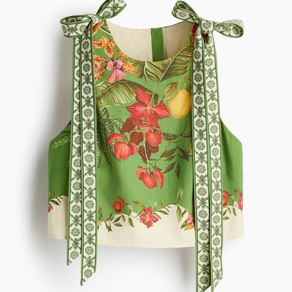 H&M SS26 Green Sleeveless Floral Tie Strap Cropped Top & Midi Wrap Skirt Size XS - Picture 4 of 15